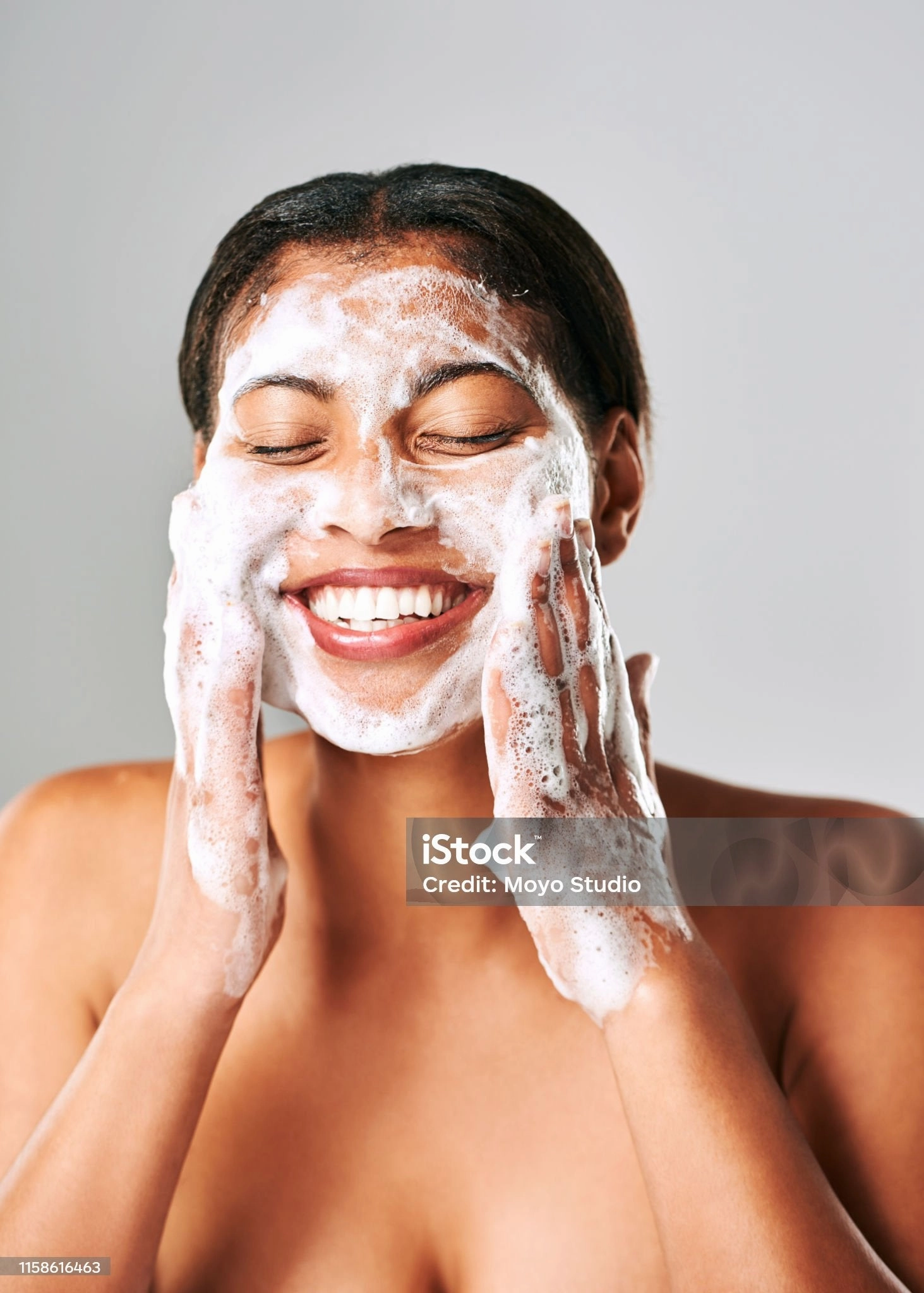 Age Perfect: Night Repair Cream   Vitamin C  Serum