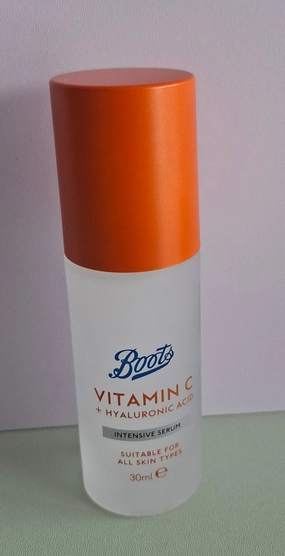 Boots Vitamin C   Hyaluronic Acid Intensive Serum