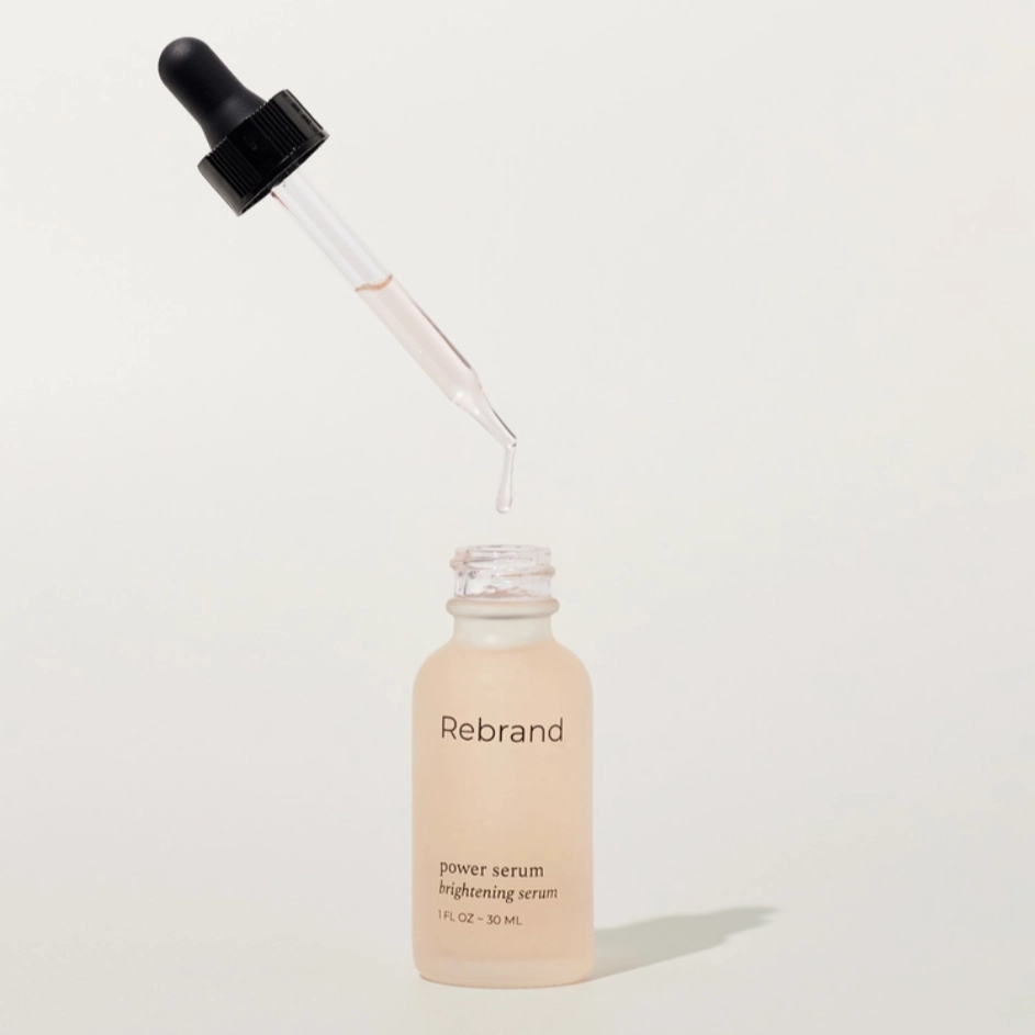 BRIGHTENING FACE SERUM W/ VITAMIN C