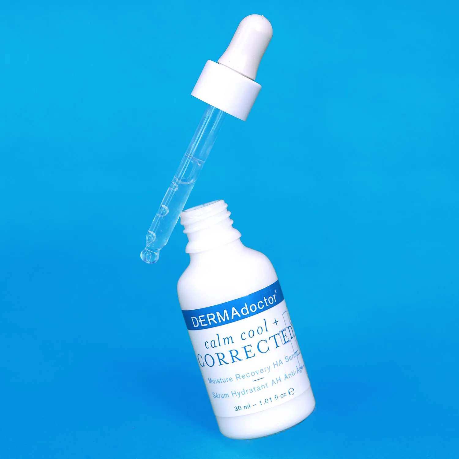 DERMAdoctor Calm Cool   Corrected Dermatologist Formulated Moisture Recovery Hyaluronic Acid Serum with Vitamin C & Niacinamide; Hydrating & Brightening Anti Aging Serum for Sensitive Skin - 1 fl oz