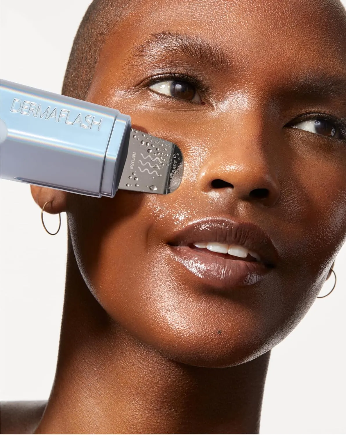 Dermaflash Dermapore  Ultrasonic 2-in-1 Pore Extractor and Serum Infuser