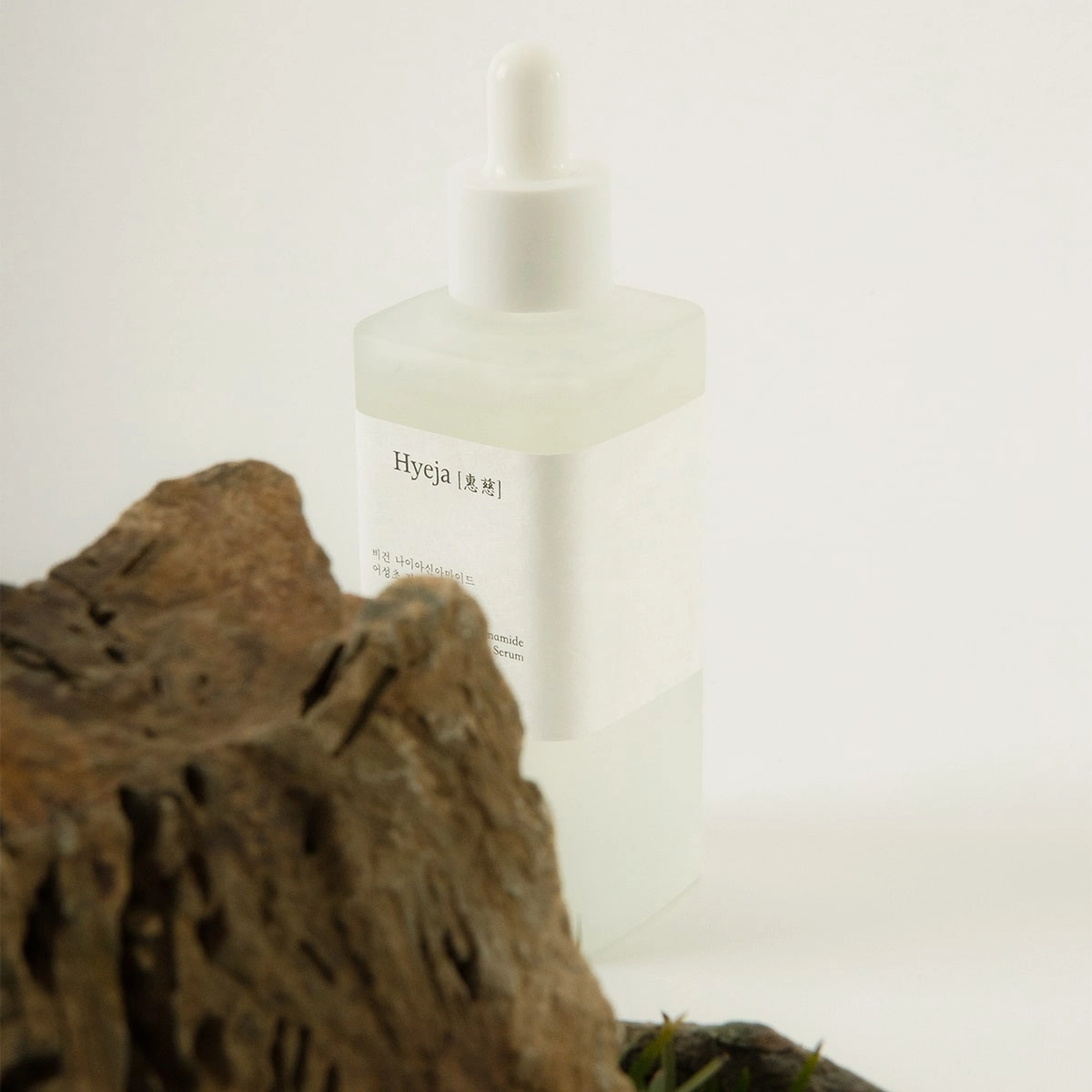 Heartleaf Niacinamide Calming Serum