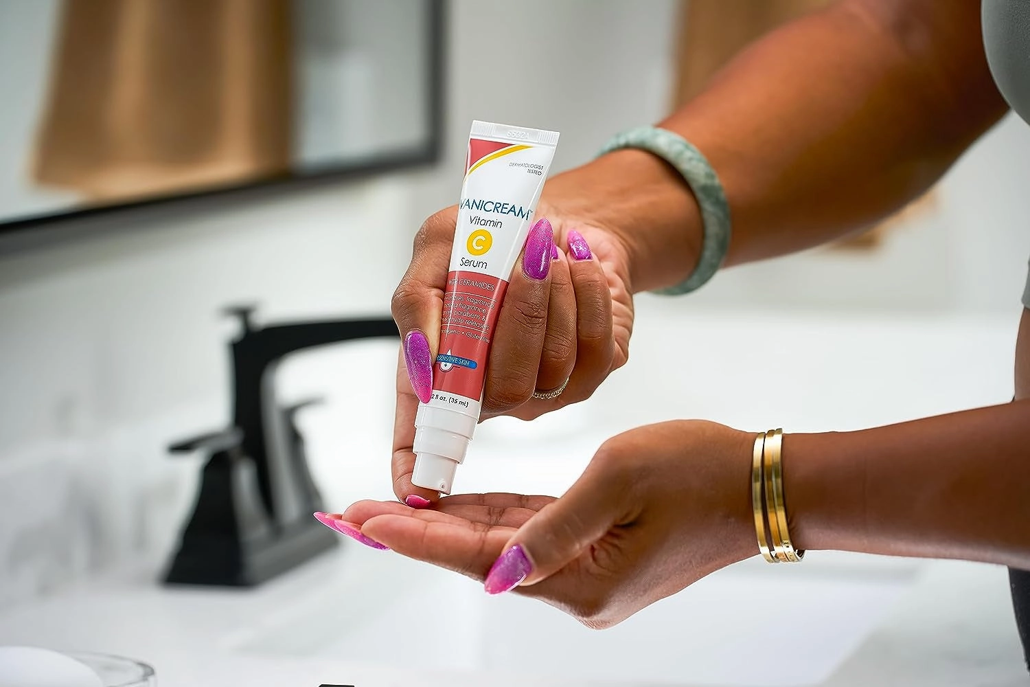 Vitamin C Serum - Free of Dyes, Fragrance, Masking Fragrance, Lanolin, Parabens & Formaldehyde Releasers - for Sensitive Skin - 1.2 Fl Oz